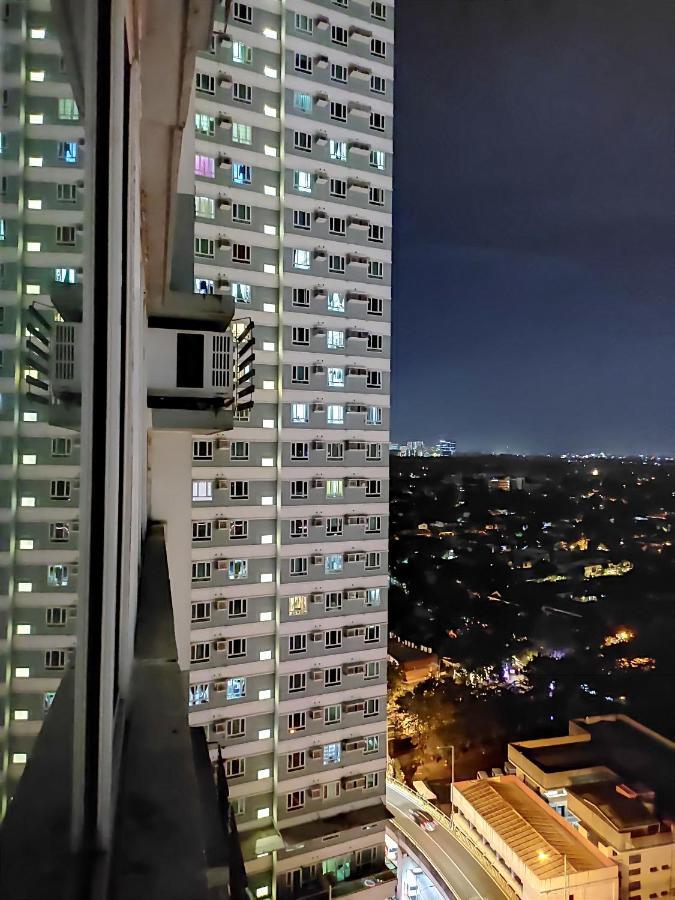 Aparthotel The Beacon Makati Manila Zewnętrze zdjęcie