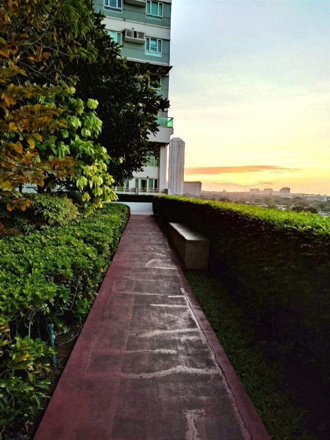 Aparthotel The Beacon Makati Manila Zewnętrze zdjęcie